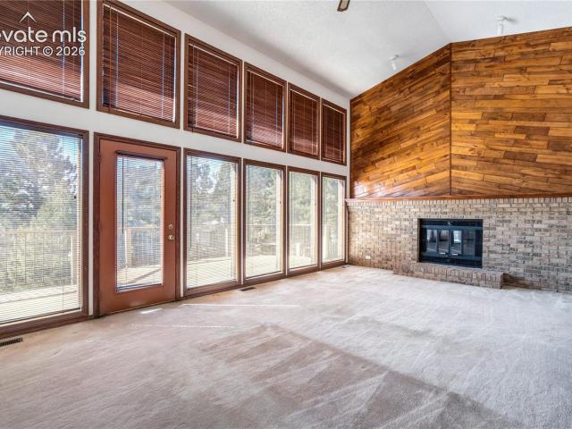 865 Lake Woodmoor Drive