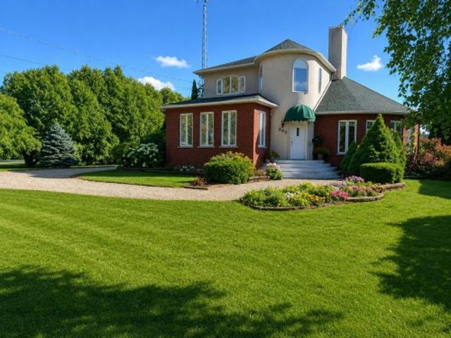 865 Rue Principale, Saint Zotique, QC, J0P 1Z0 house for sale | Listing ID 23854 | Royal LePage