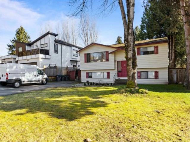 8666 August Drive, Surrey, BC, V3S 5A2 house for sale | Listing ID R3090 | Royal LePage