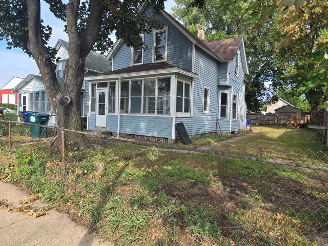 866 Duluth Street