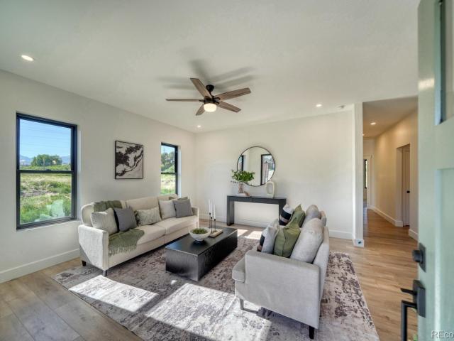 866 Hoover Circle