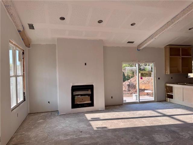 8675 Eagle Creek Drive