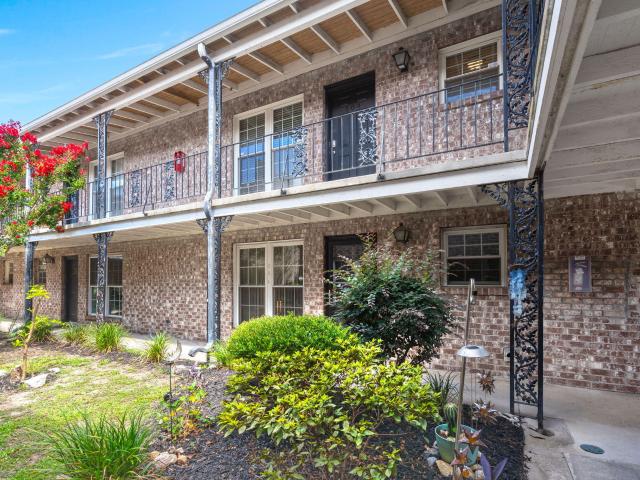 867 Colony Drive 104