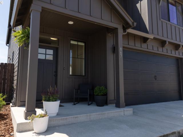 867 SE 35TH ST