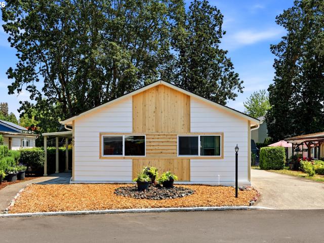 867 sw liberty bell dr