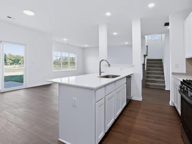 8689 Meadowlands Court