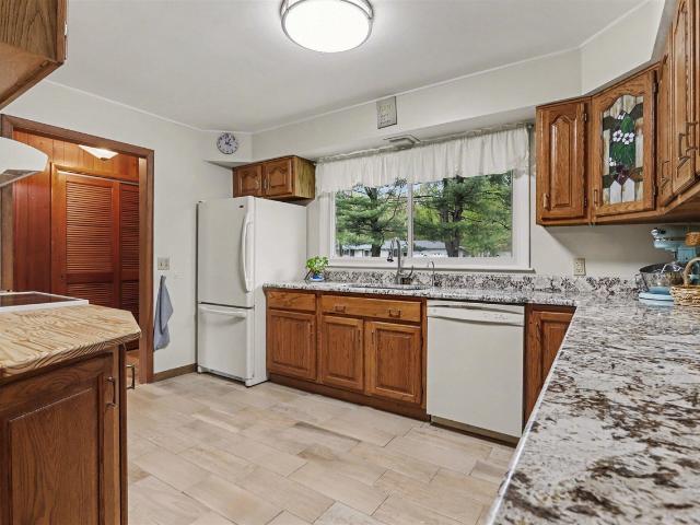 8690 E Main Street