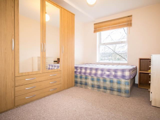 86 87 Grange Road, London, SE1