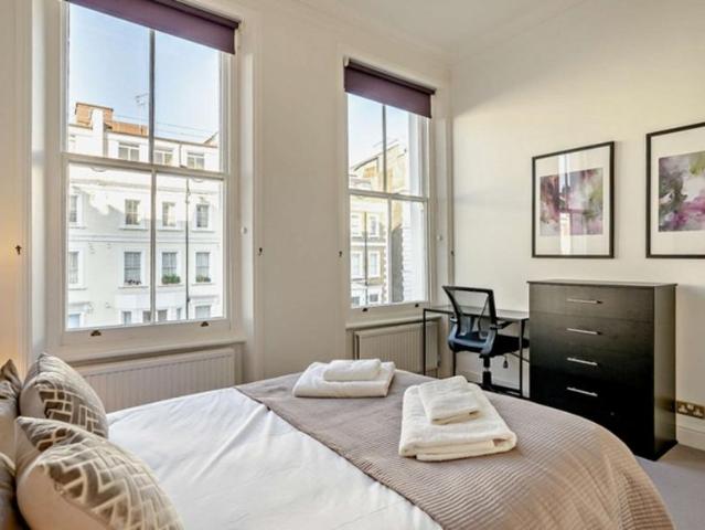 86 88 Lexham Gardens, London, W8 5JT, United Kingdom | 2 bed apartment for rent #135669786 | Rentberry