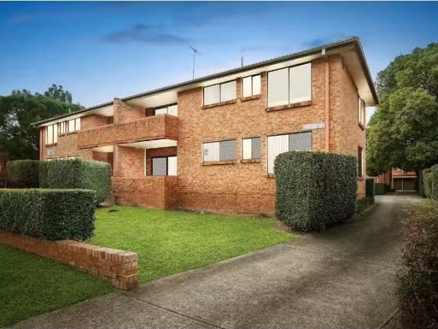 8/6 8 Parkes Avenue, Werrington Apartment for rent Listed by.