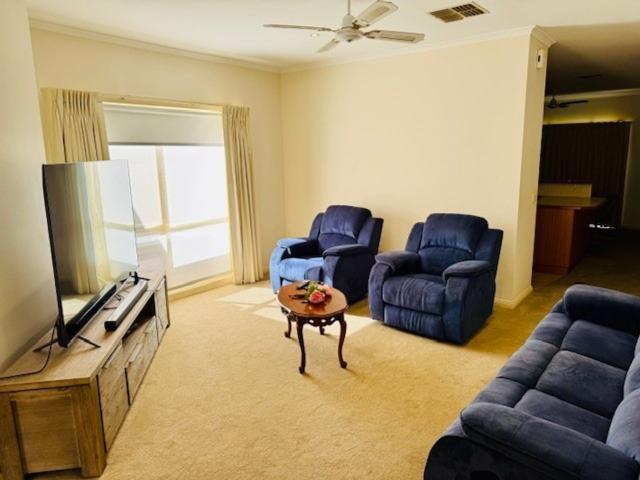 8/6 8 Sapphire CourtMildura VIC 3500, Australia