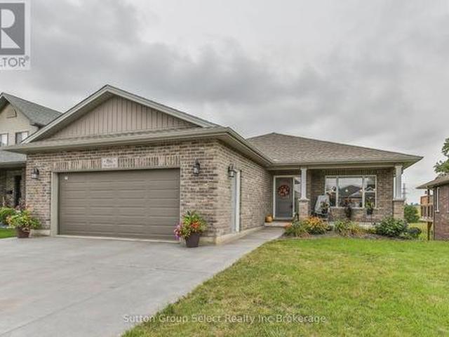 86 Walker Road, Ingersoll South, ON, N5C 0A6 house for sale | Listing ID X13802 | Royal LePage