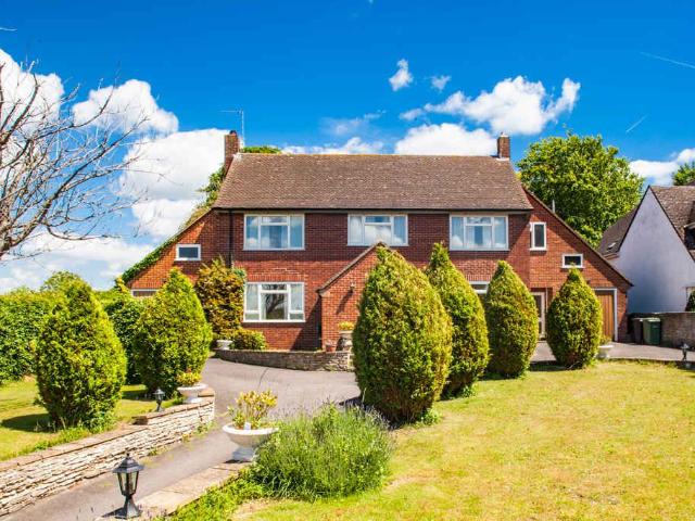 86 Wallingford Road, Goring On Thames, Oxfordshire RG8, 5 bed detached house to rent, £4,500 pcm | PrimeLocation