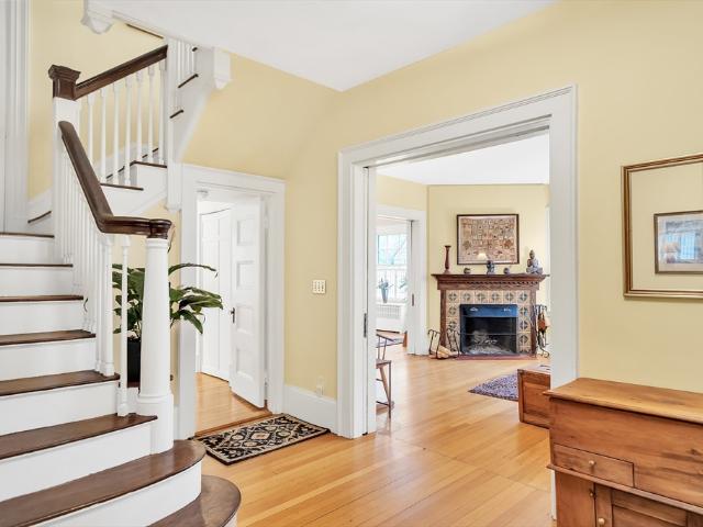 86 Avon Hill St, Cambridge, MA 02140 | MLS #73454