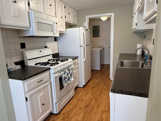 86 Birchwood Road 402