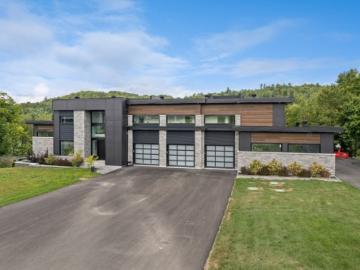 86 Ch. H Zurenski, Val Des Monts, QC, J8N 0K6 Luxury House for sale | Listing ID 13037 | Royal LePage Carriage Trade Luxury Properties