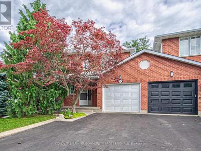 86 Chelsea Crescent, Hamilton, ON, L8E 5R8 house for sale | Listing ID X13704 | Royal LePage
