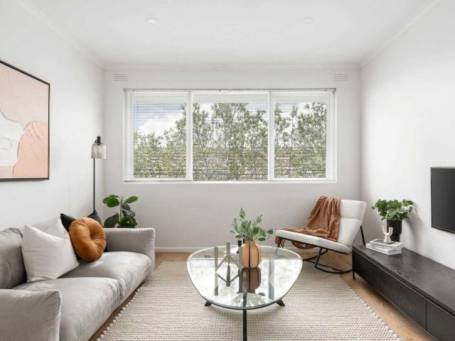 8/6 Closeburn Avenue, Prahran