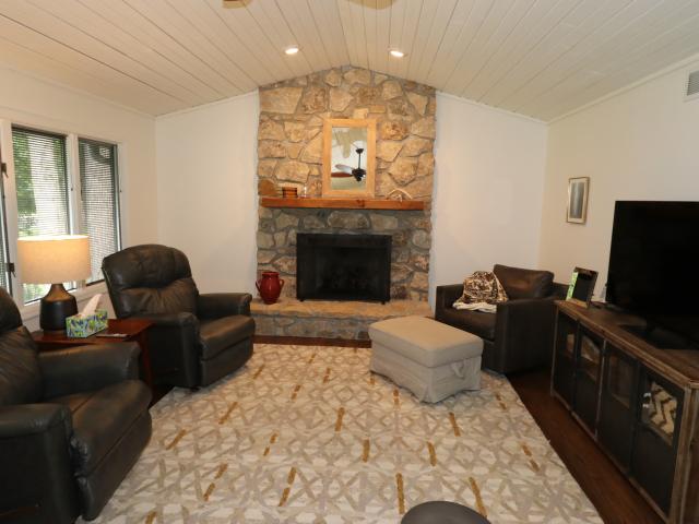 86 EGS Boulevard