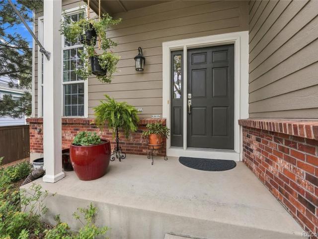 86 Estack Place