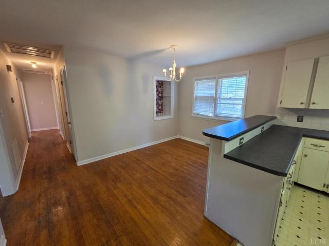86 Farmington Road