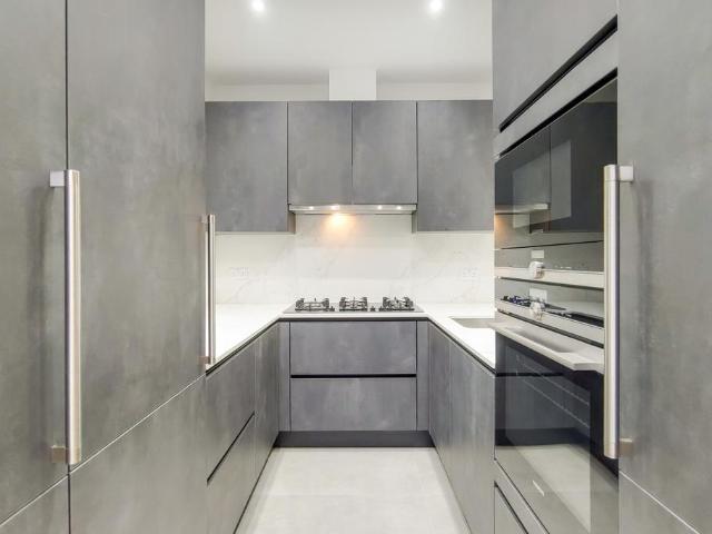 86 Fitzjohn's Avenue, London, NW3 6NP, United Kingdom | 4 bed apartment for rent #138776418 | Rentberry