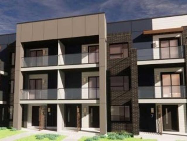 86 Greenbriar Way Nw, Calgary, AB, T3B 6J1 townhouse for sale | Listing ID A2289 | Royal LePage
