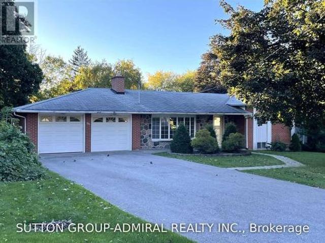 86 Hamilton Drive, Newmarket, ON, L3Y 3E8 house for sale | Listing ID N13568 | Royal LePage