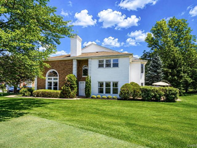 86 Hamlet Drive