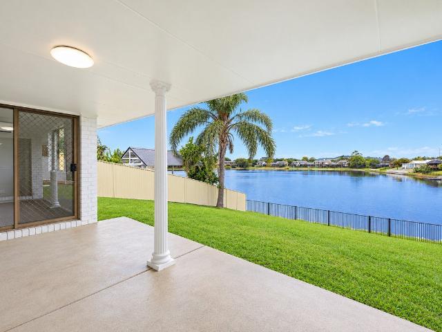 86 Honeyeater Drive, Miami QLD 4220
