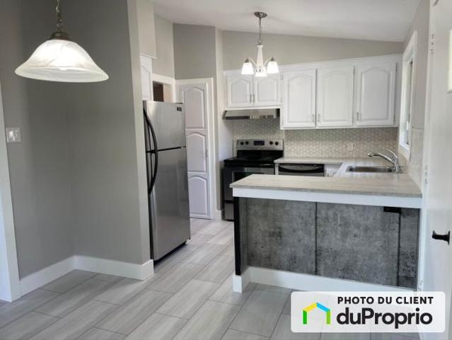86, rue Newbury, Longueuil Greenfield Park à louer