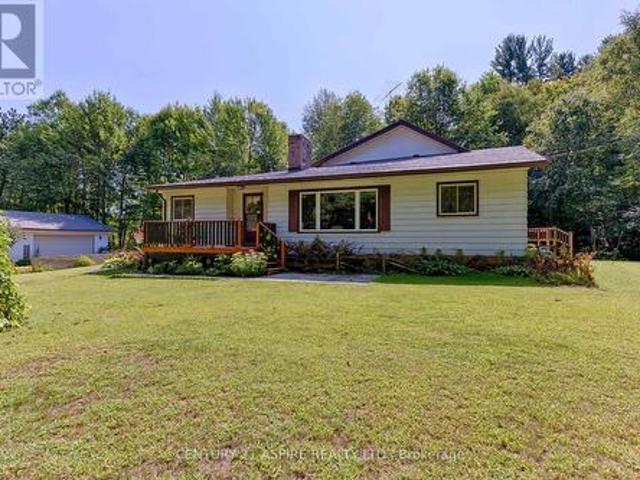 86 Sack Road, Petawawa, ON, K8H 2W8 house for sale | Listing ID X13715 | Royal LePage