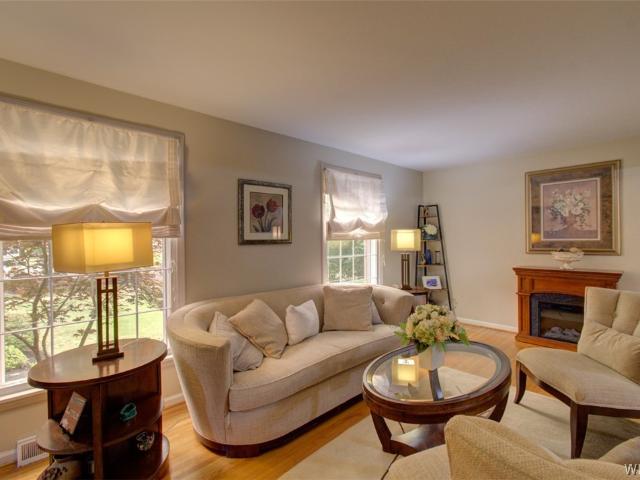 86 Sweetwood Drive N