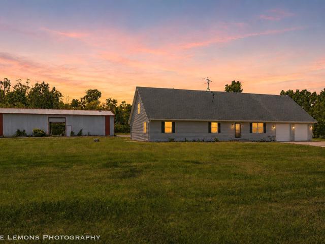 8705 E Pine Bluff Road