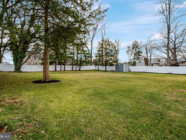 8709 Yorkshire Ln, Manassas, VA 20111 | MLS #VAPW2123