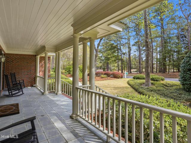 8700 Fazio Drive