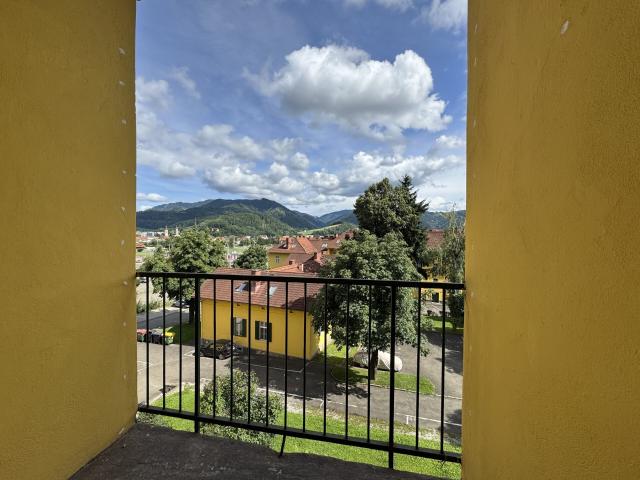 8700 Leoben | Charmante Altbau Wohnung mit Balkon | Wohnhof LKH