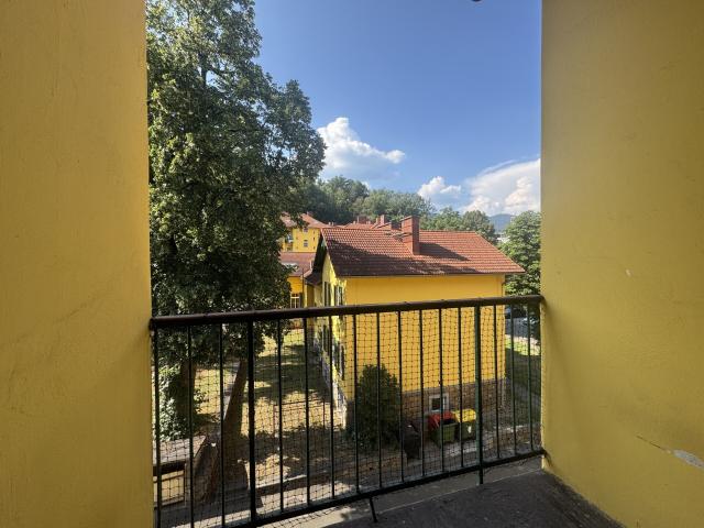 8700 Leoben: Charmanter Studentenhit mit Balkon