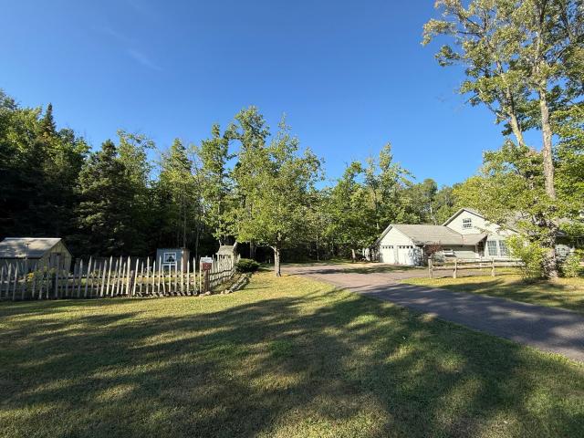 870 Middle Road
