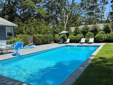 870 Noyack Rd, Southampton, NY 11968 | MLS #986369