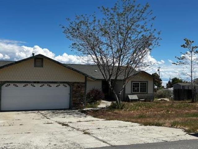 870 Ponderosa Blvd