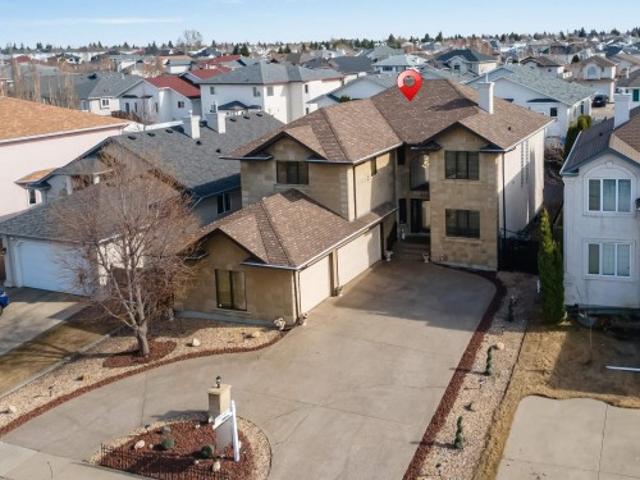 8715 A Avenue Nw, Edmonton, AB, T5Z 3K4 house for sale | Listing ID E4500 | Royal LePage