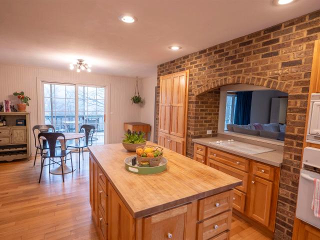 8716 fountain grove road