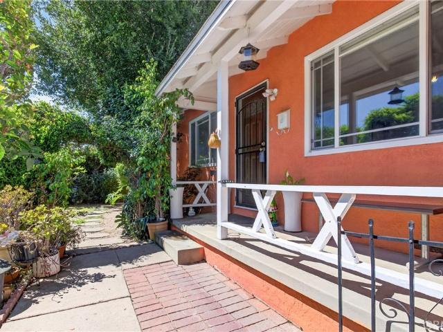 8719 Sylmar