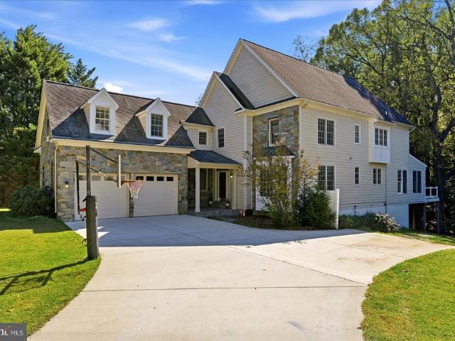 8711 Seven Locks Road