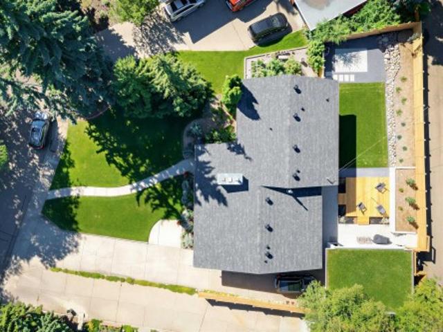 8712 Street Nw, Edmonton, AB, T5R 0B9 house for sale | Listing ID E4510 | Royal LePage