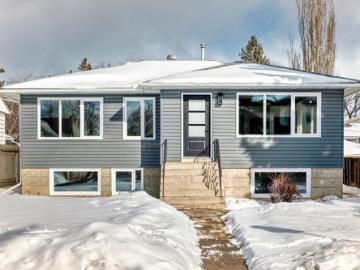Bonnie Doon, Edmonton, Alberta - Swimming pool