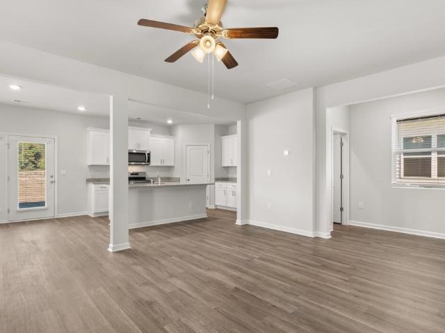 871 Captains Court