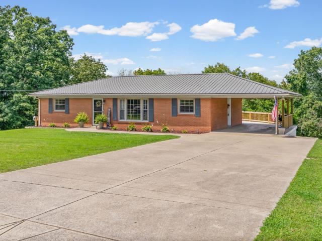 871 Center Point Rd