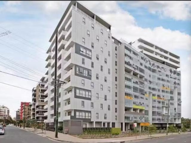 87/1 Browne Parade, WARWICK FARM Apartment for rent Listed by.